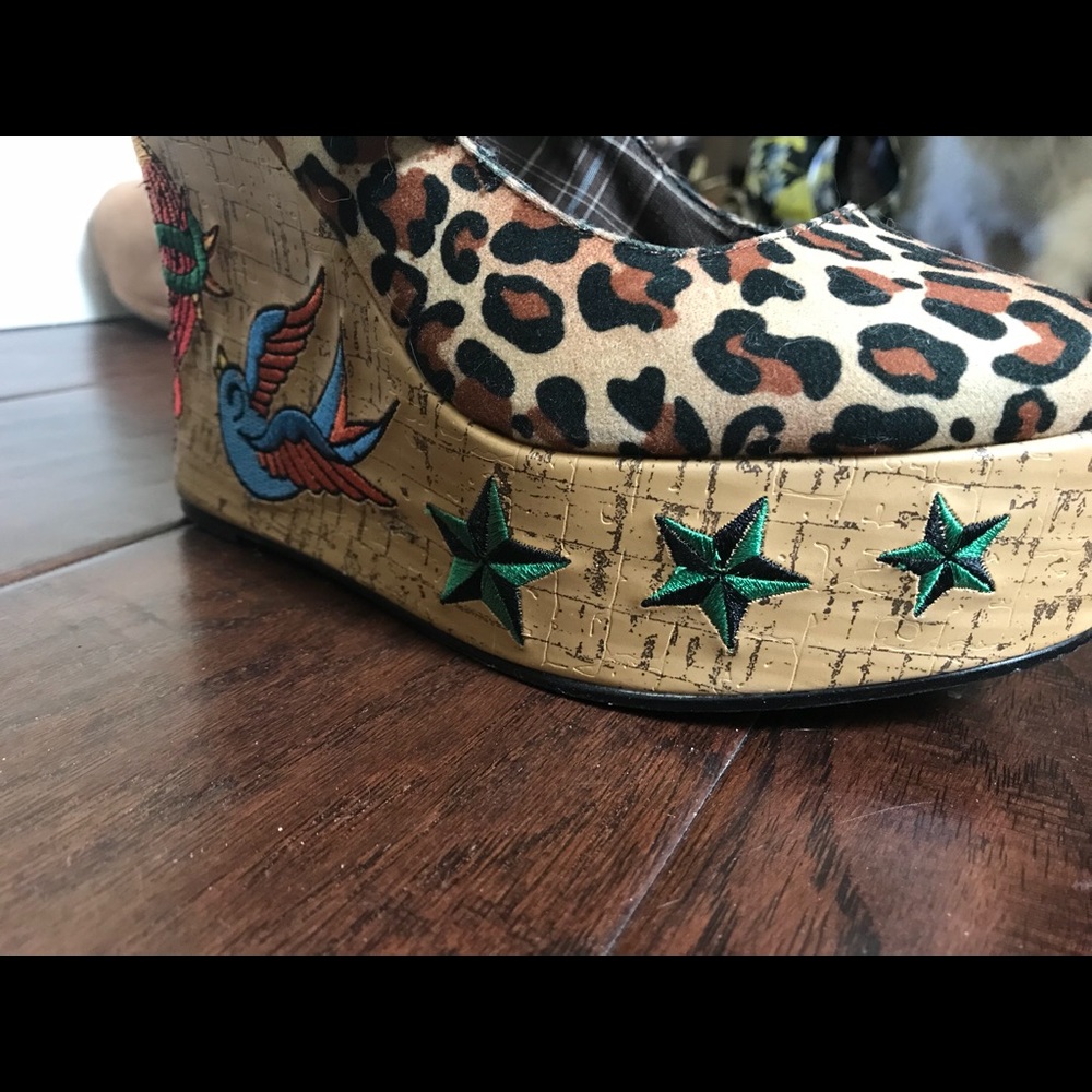 Wedges - Picture 7 of 7